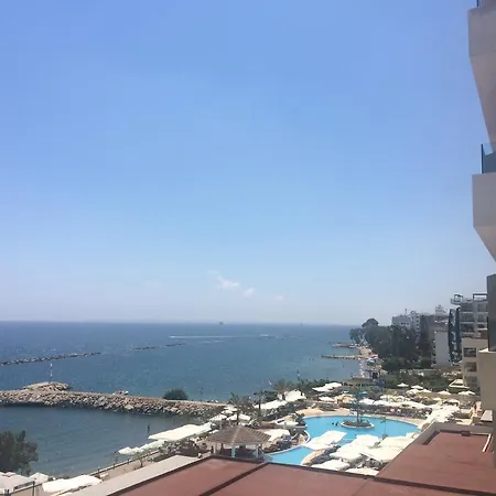 Apartamento Gulf Palace Limassol
